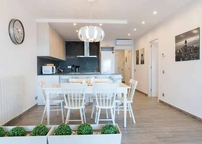 Seahomes Vacations - Cala Banys Seafront & Pkg Λορέτ Ντε Μαρ