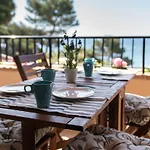 Apartment Seahomes Vacations - Cala Banys Seafront & Pkg