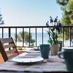 Apartment Seahomes Vacations - Cala Banys Seafront & Pkg